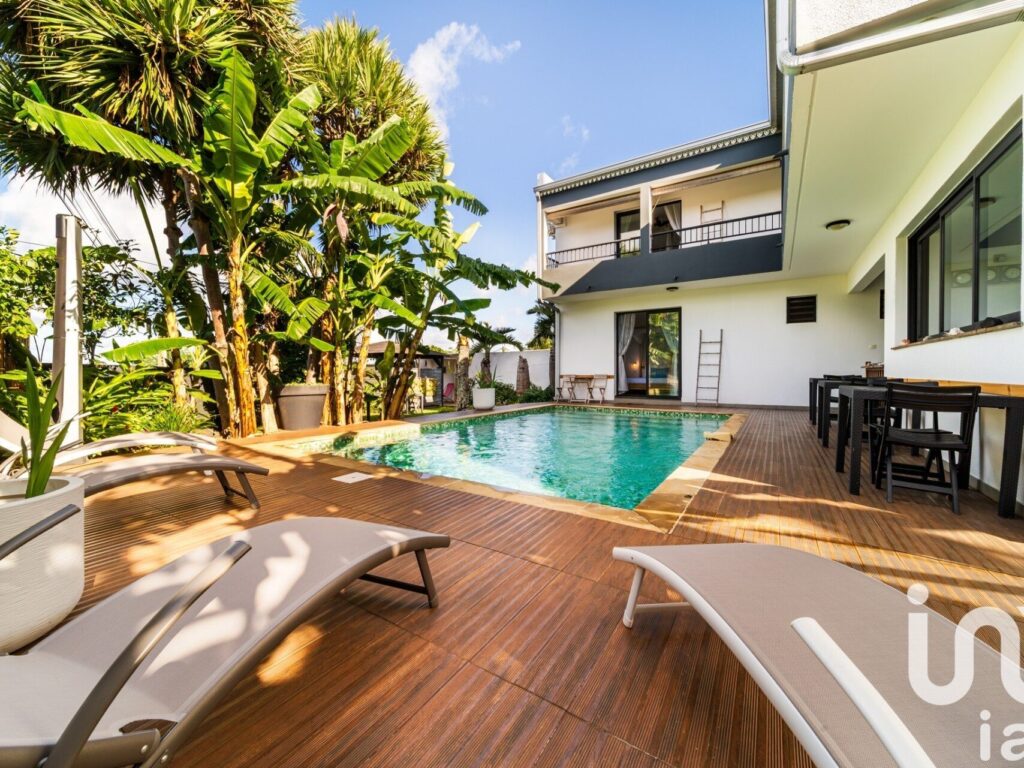 maison-11-saint-pierre-309-1758090-1 Chambre d'hôtes Bassin Plat - Saint Pierre